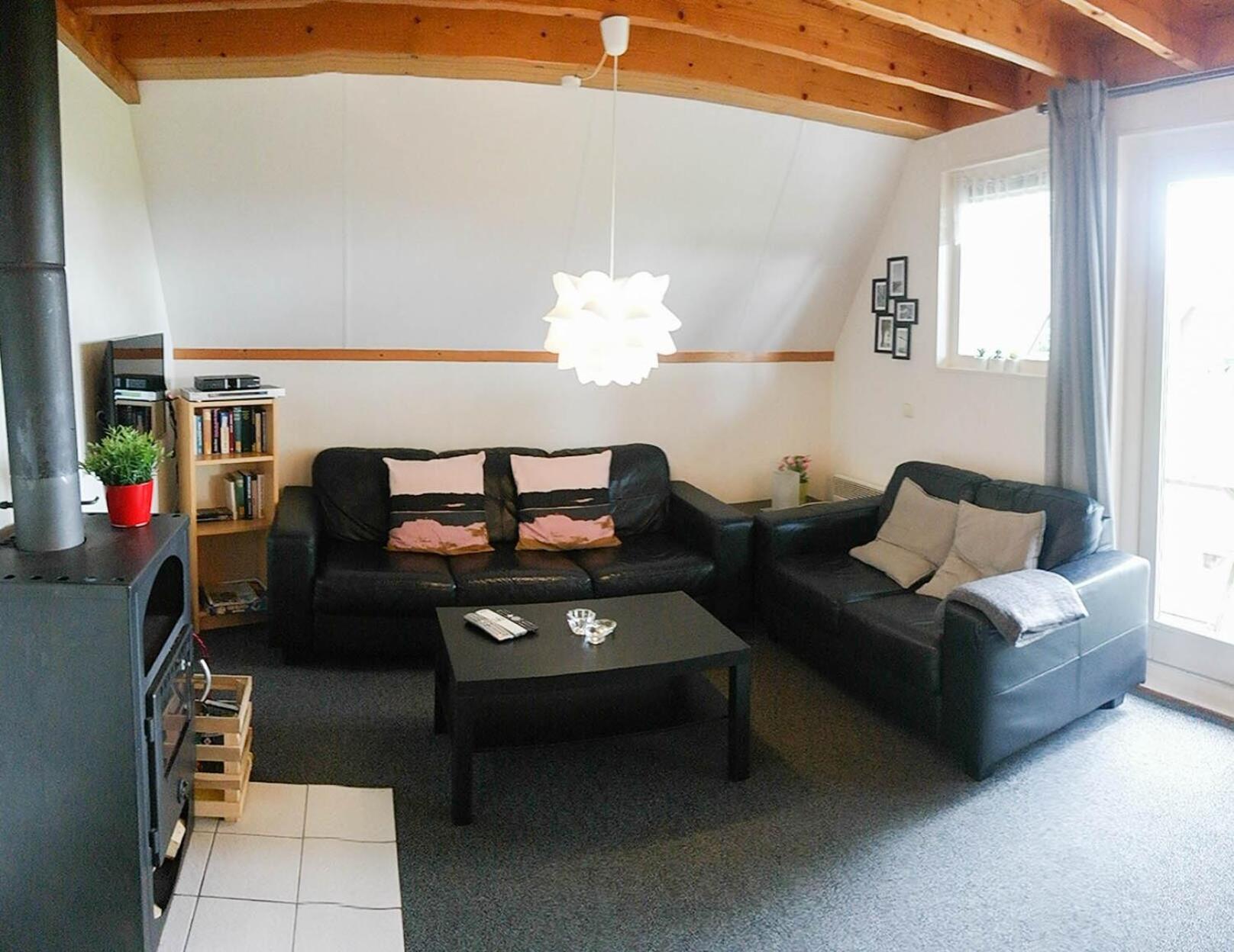 Leonie 6 Pers Holiday Home With A Large Garden Close To The Lauwersmeer Anjum Eksteriør billede